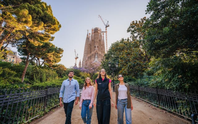Sagrada Familia Skip-the-Line Tour