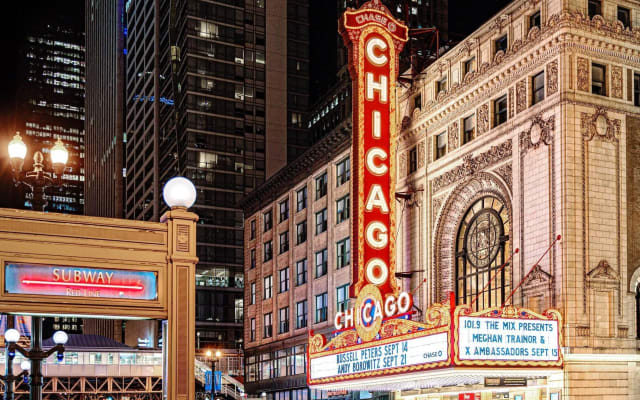 Chicago Movie Locations Tour