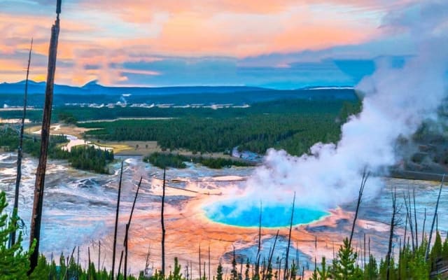 Yellowstone Grand Teton Jackson Hole 5-Day Tour
