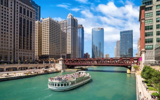 5-Day Great Lakes Adventure from Chicago