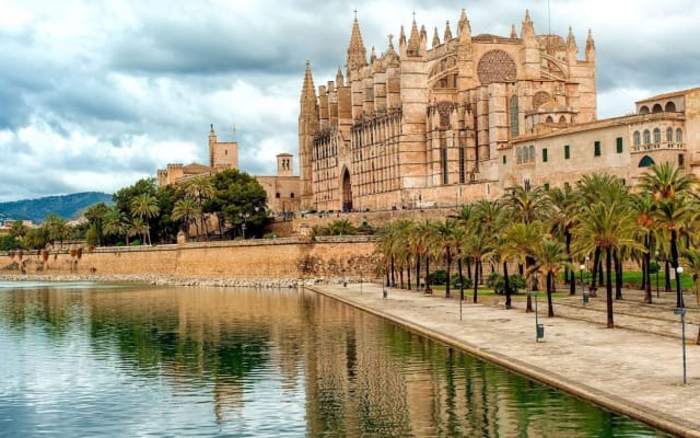 Palma de Mallorca Guided Tour