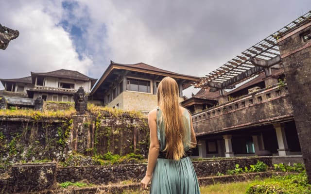 Bali Abandoned Hotel Ghost Tour