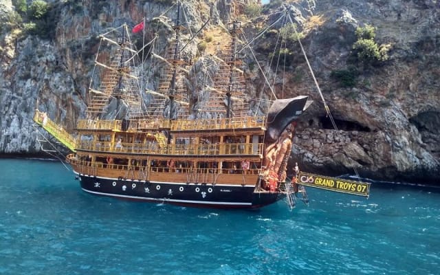 Alanya Pirate Boat Adventure
