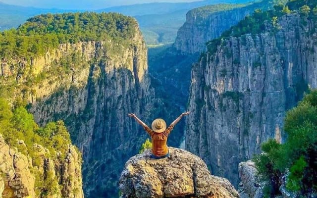 Eagle Canyon Adventure with Rafting or Ancient City Tour