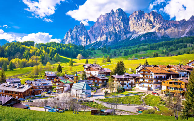 Dolomites & Cortina Small Group Tour from Venice