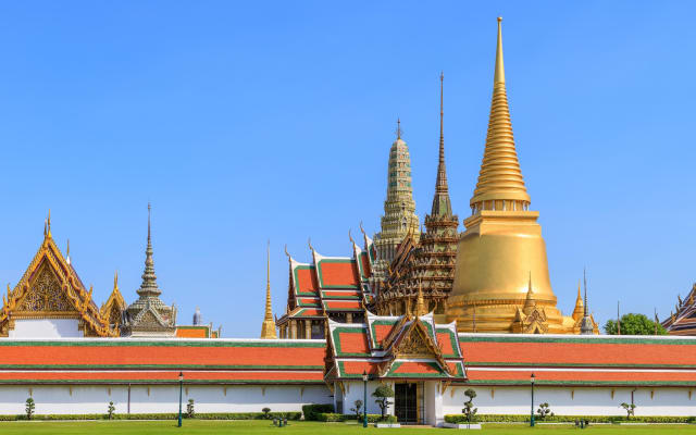 Bangkok Grand Palace & Emerald Buddha Tour