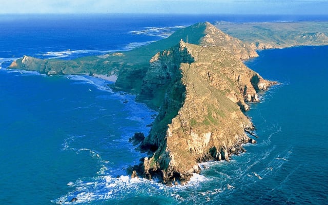 Cape Point and Boulder's Penguins Full Day Tour