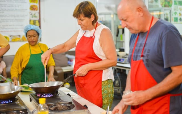 Phuket Easy Thai Cooking Class & Market Tour