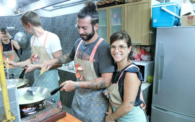 Phuket Cooking Course: Market Tour & Class
