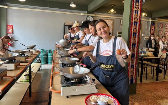 Authentic Thai Cooking Experience in Bangkok