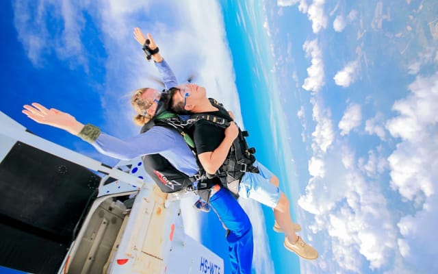 Pattaya Tandem Skydive Adventure