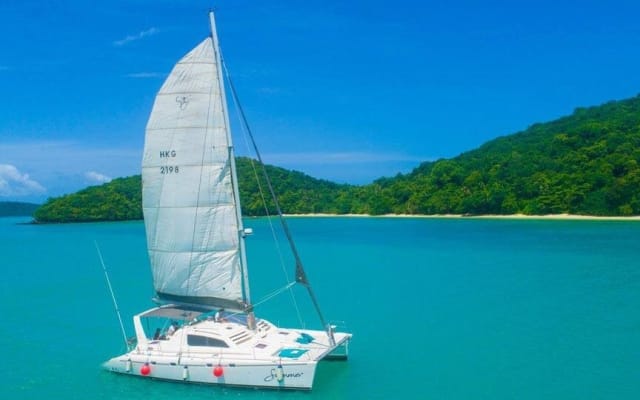 Luxury Yacht Charter to Coral, Racha & Maithon Islands