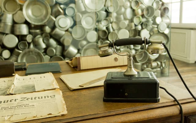 Krakow Jewish Quarter & Schindler's Factory Tour
