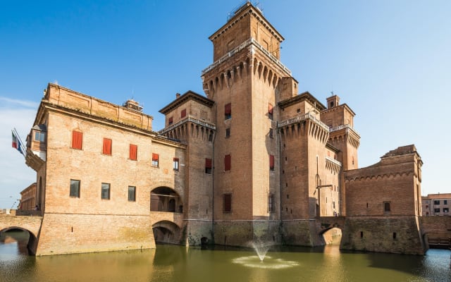 Ferrara Highlights Kids Tour with a Local Guide