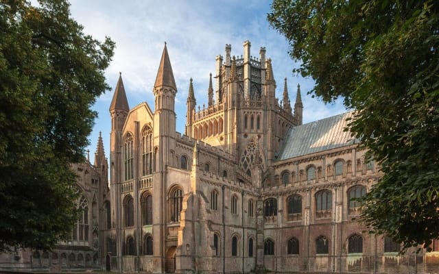 London to Cambridge University Tour