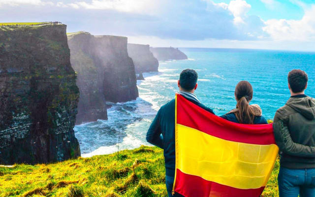 Cliffs of Moher and Galway Tour from Dublin