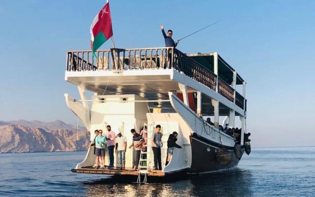 Musandam Full-Day Sea Safari with Lunch from Dubai