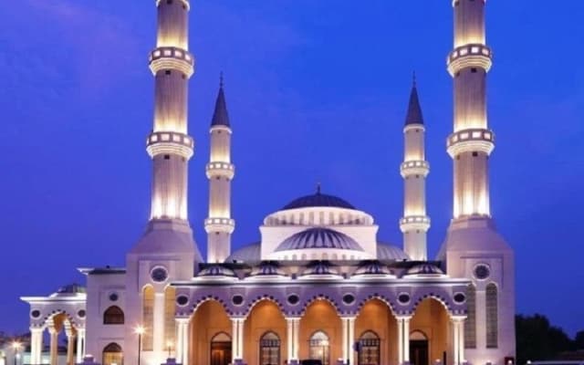 Private Dubai Cultural Tour with Lunch