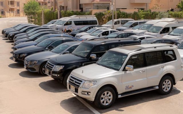 Private Female Driver Airport Transfer in Dubai