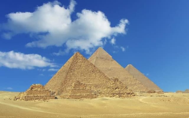 Giza Pyramids Horse or Camel Ride