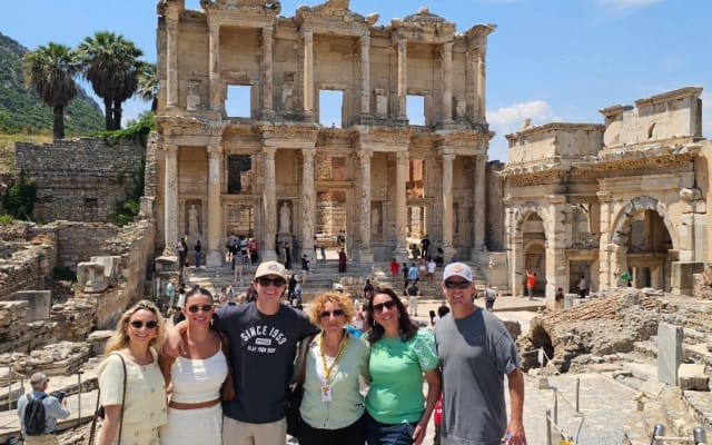 Ephesus Guided Tour with Entry Tickets