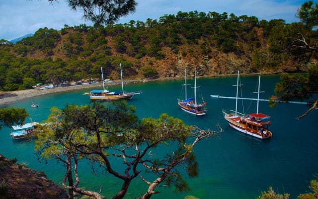 Jewels of Turkey & Blue Escape 10-Day Tour
