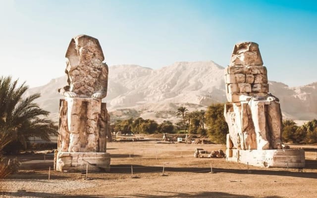 Luxor & King Tut Tomb Tour with Lunch from Hurghada