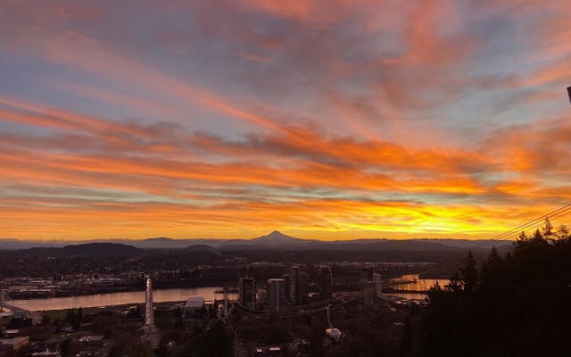 Portland Sunrise Aerial Tram & Doughnuts