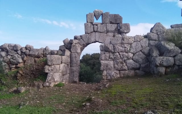Ancient Plevrona, Oiniades & Messolongi Tour