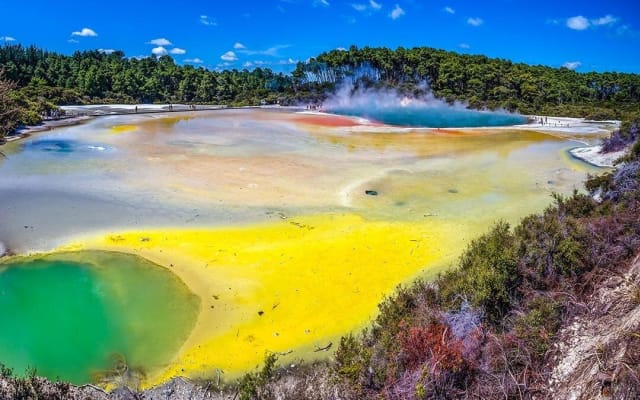 Rotorua Highlights Tour from Auckland