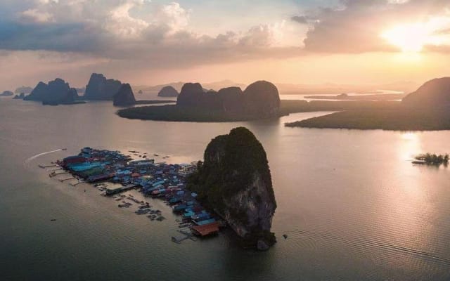 Private James Bond Island Speedboat Adventure Tour with Canoeing