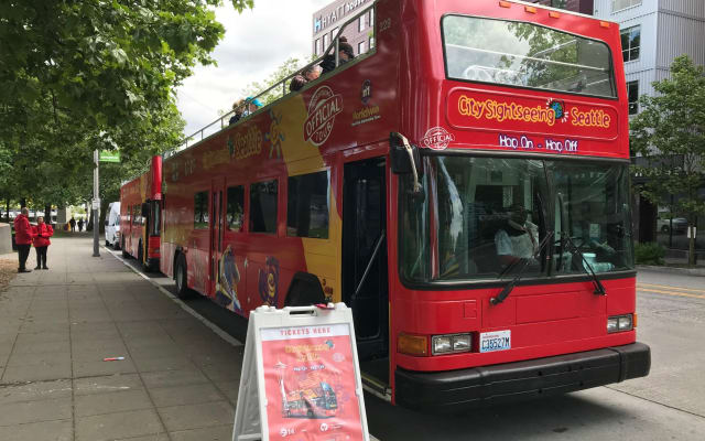 Seattle Hop-On Hop-Off Bus & Cruise