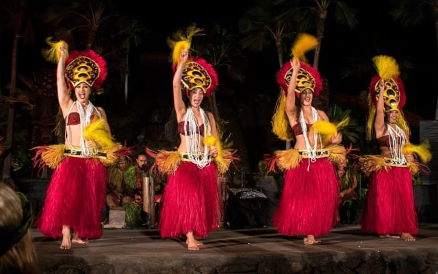 Chief's Luau Admission in Oahu