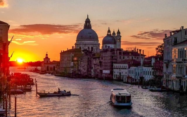 Venice Grand Canal Evening Boat Tour