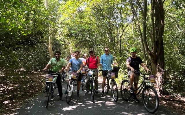 Bangkok Green Oasis Nature Bike Tour