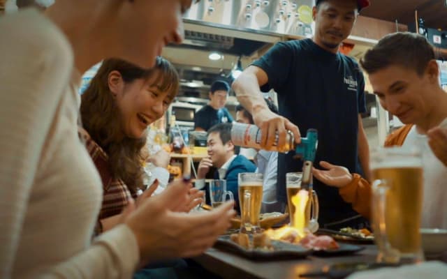 Shibuya Bar Hopping Tour with Dinner
