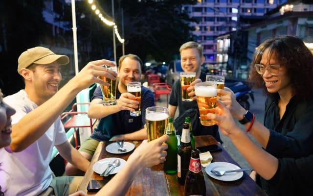 Bangkok Bar Hopping Night Tour in Siam