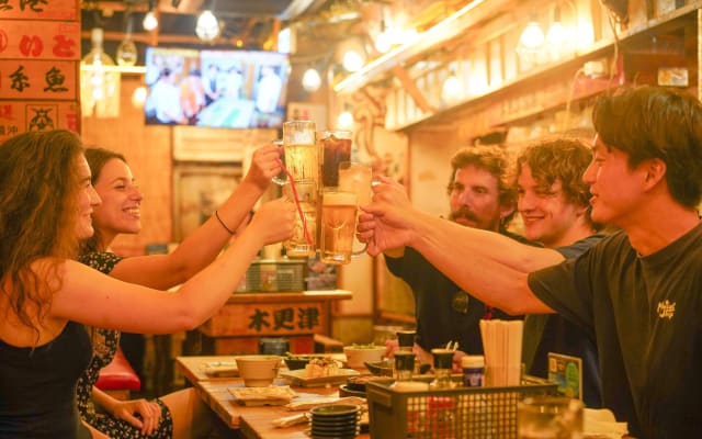 Shinjuku Bar Hopping Night Tour