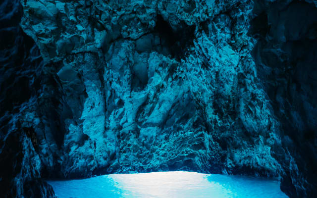 Blue Cave Small-Group Boat Tour from Dubrovnik