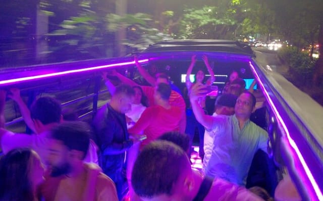 Medellín Beer Party Bus Tour