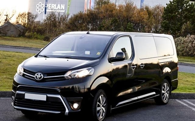 Reykjavik Airport Private Transfer