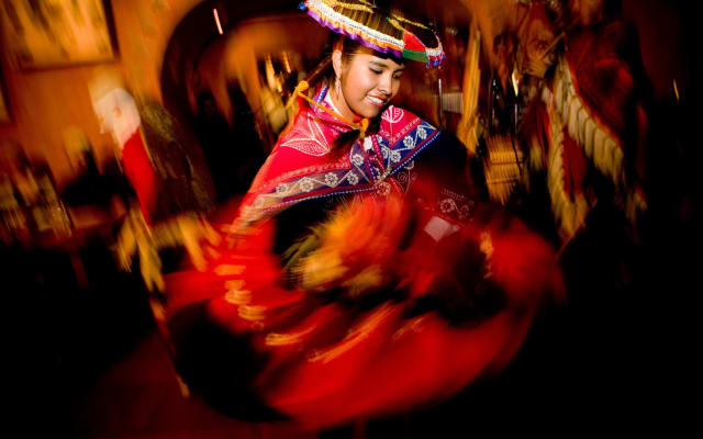 Traditional Peruvian Dinner Show at Tunupa Cusco