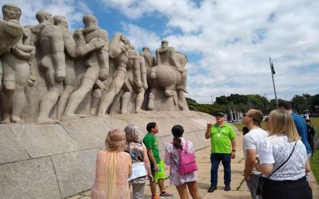 6-Hour Private São Paulo Layover Tour