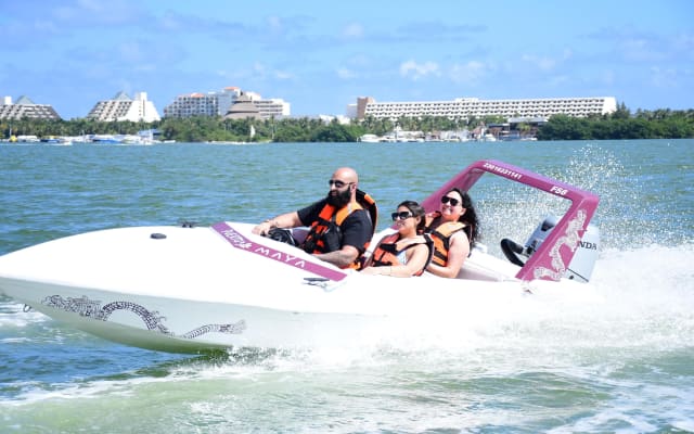 Cancun Speedboat and Snorkel Adventure