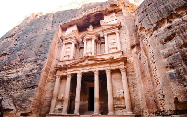 Petra & Wadi Rum Desert Glamping Tour