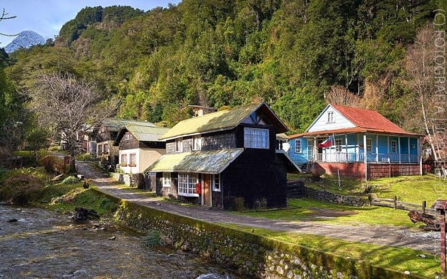 Emerald Route: Sail to Peulla through Todos Los Santos Lake