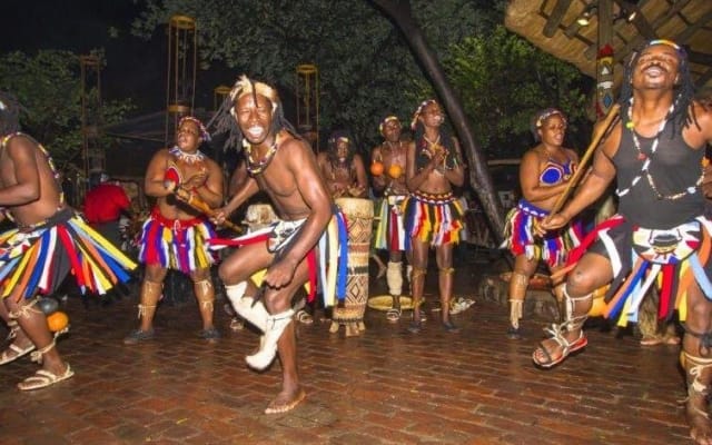 African Dining and Drum Show at The Boma