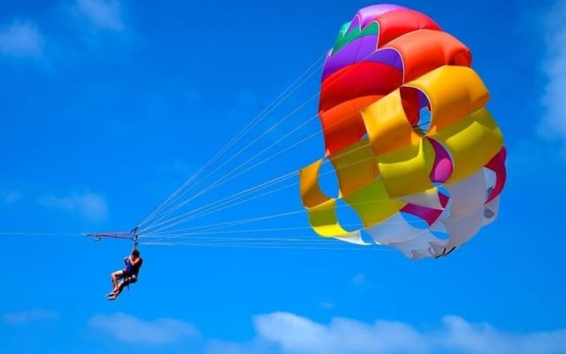Hurghada Parasailing Adventure