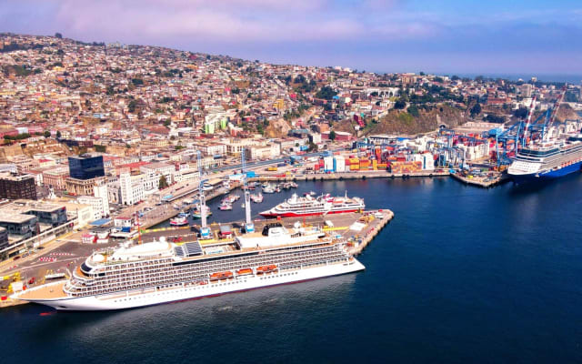 Valparaiso & Casablanca Valley Tour