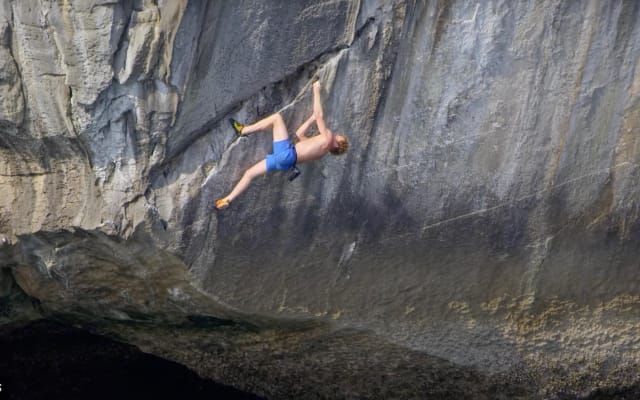 Half-Day Deep Water Soloing in Lan Ha Bay